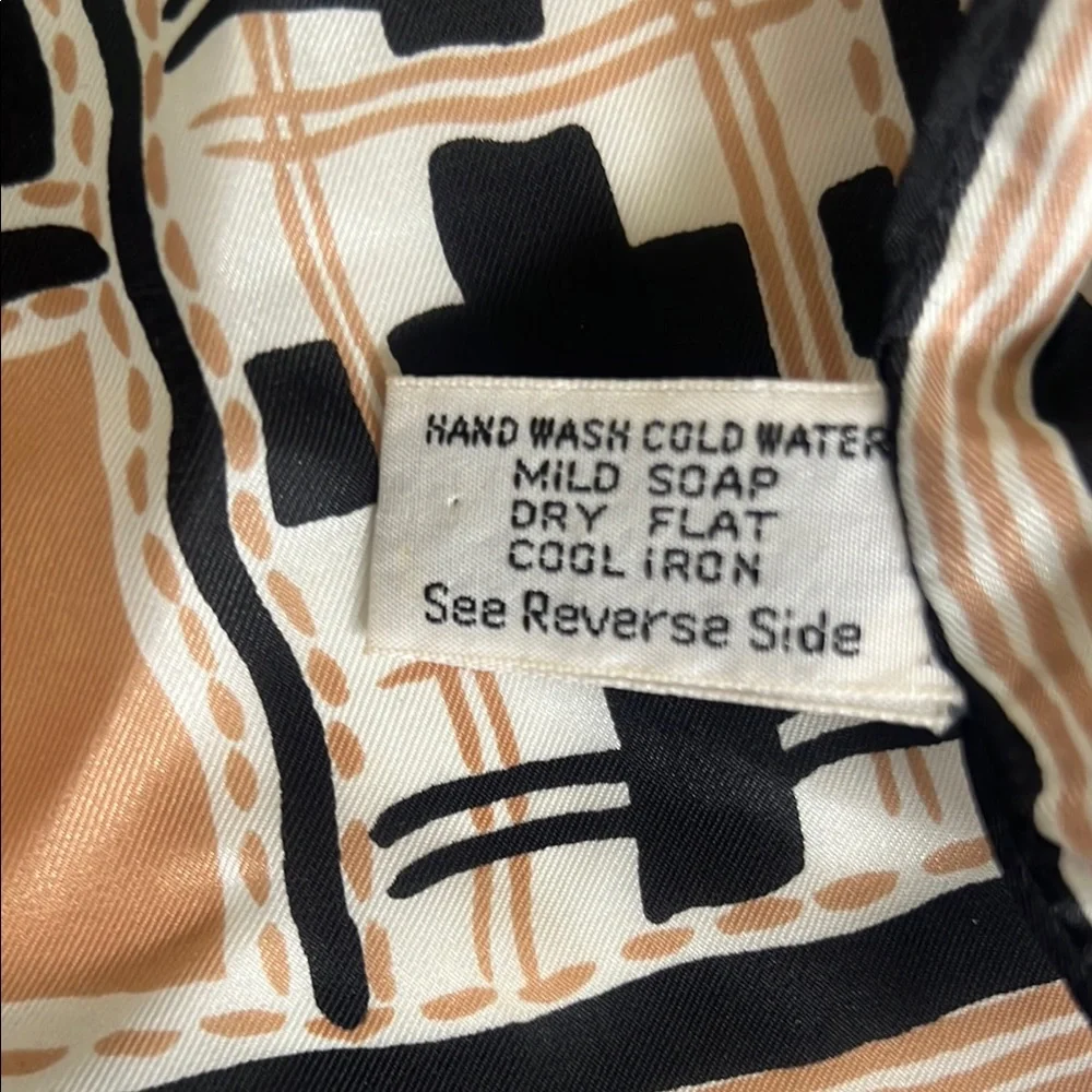 Chic Black and Tan Geometric Silk Blend Scarf